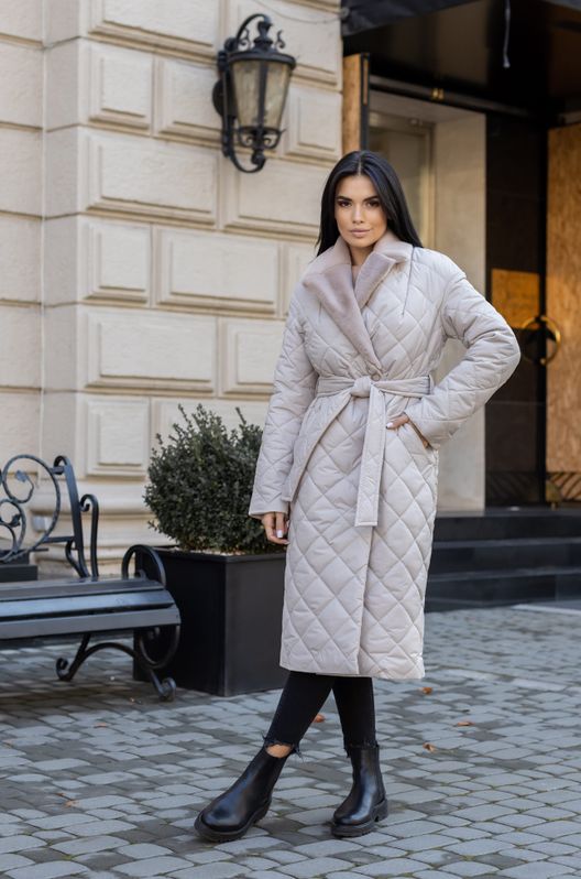 Куртка зимова стьобана міді Mila комір зі штучного хутра бежева RTL